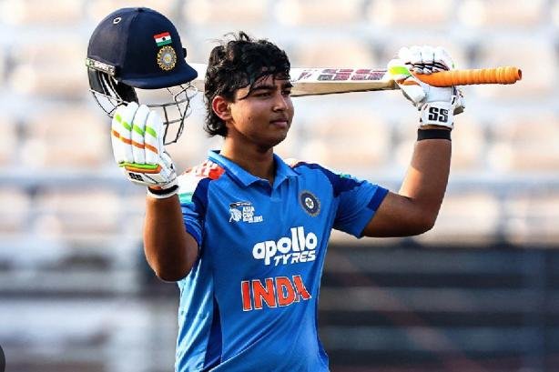 చరిత్ర సృష్టించిన వైభవ్ సూర్యవంశీ